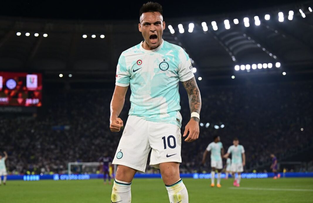 Λαουτάρο μαρτίνες