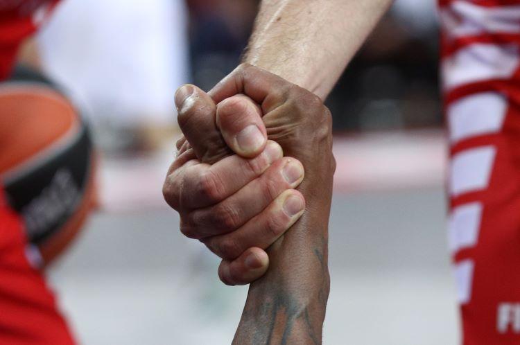 Ολυμπιακός - Ρεάλ Μαδρίτης τελικός Euroleague ΕΥΘΕΩΣ Ολυμπιακός του Μπαρτζώκα