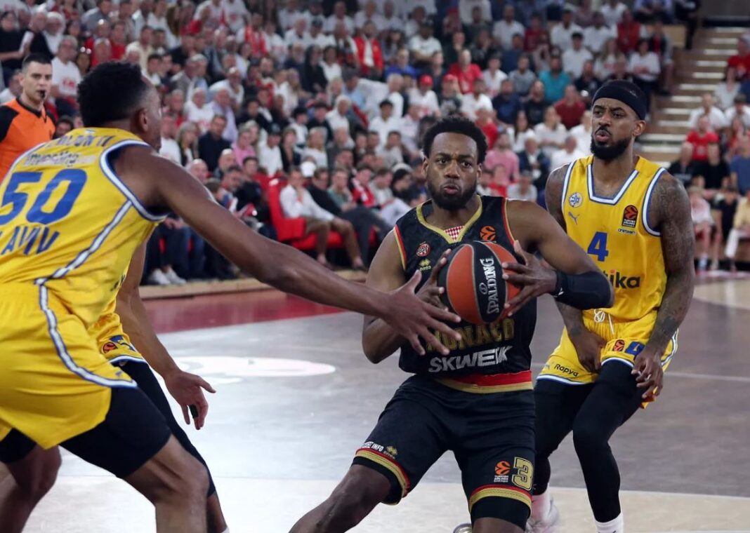 μονακό μακάμπι Τζόρνταν Λόιντ