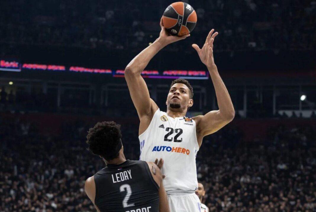 ρεάλ παρτιζάν Ταβάρες