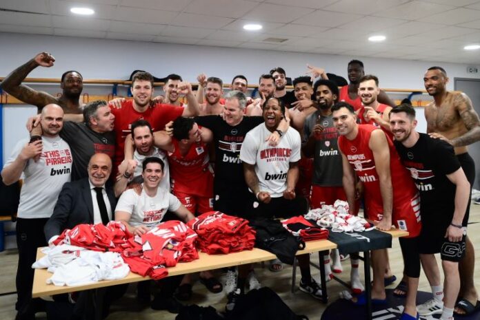 Ολυμπιακός νταμπλούχος ΟΑΚΑ