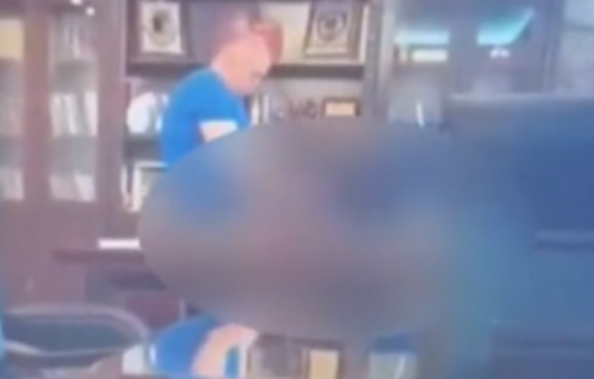 δήμαρχος πρόεδρος ομάδας ροζ σκάνδαλο παραίτηση