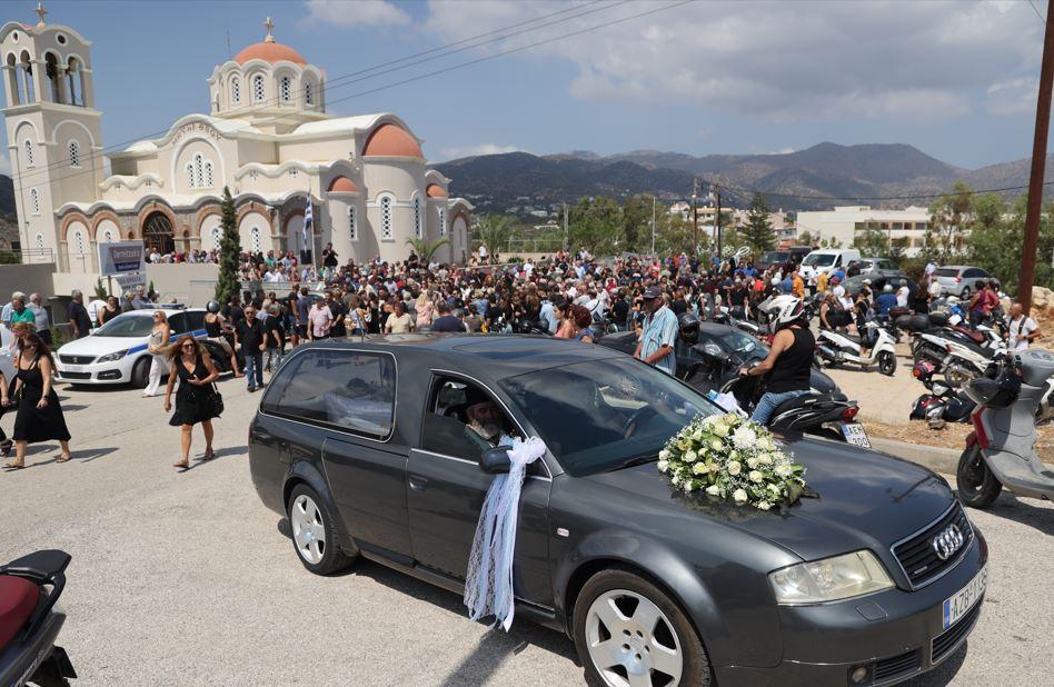 Αντώνης καρυώτης