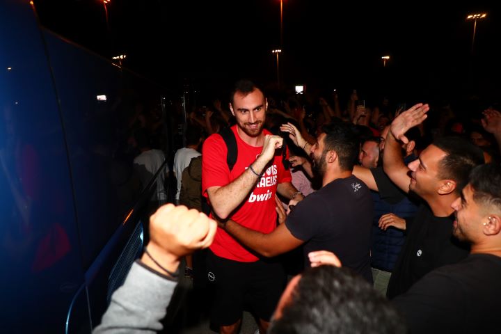 Μιλουτίνοφ