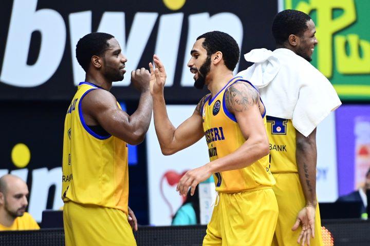 Ράγκλαντ Περιστέρι Φάλκο Σομπατέλι