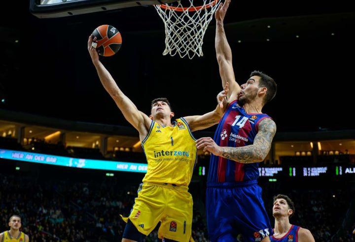 Άλμπα - Μπαρτσελόνα 74-70 Πρόσιντα