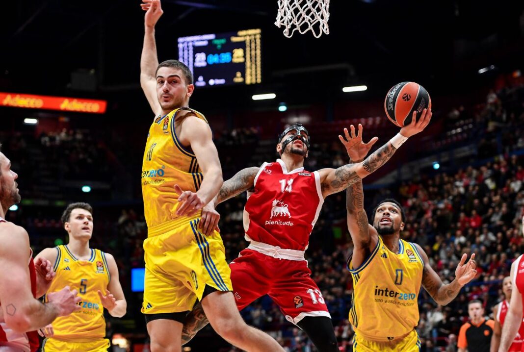 αρμάνι άλμπα