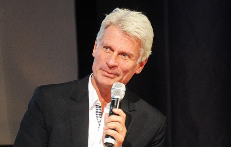 Πέτερ Φρόιντφελντ