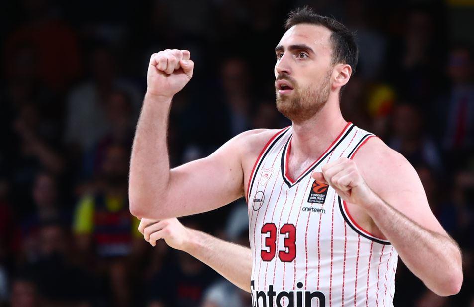 Μιλουτίνοφ