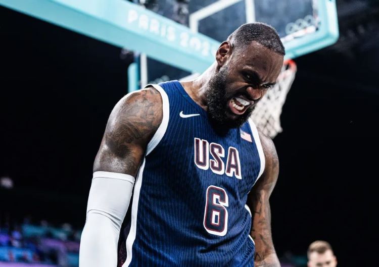 ΛεΜπρόν Τζέιμς