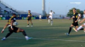 Μουκουντί χέρι Λεβαδειακός - ΑΕΚ