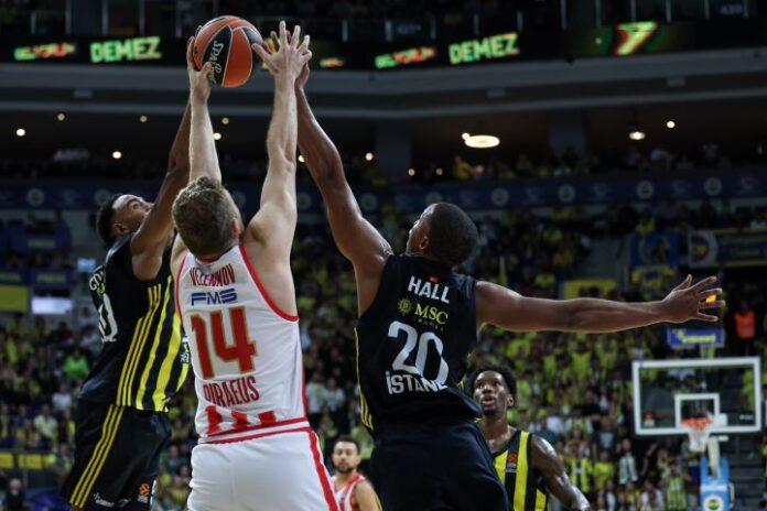 Σάσα Βεζένκοφ Φενέρ - Ολυμπιακός