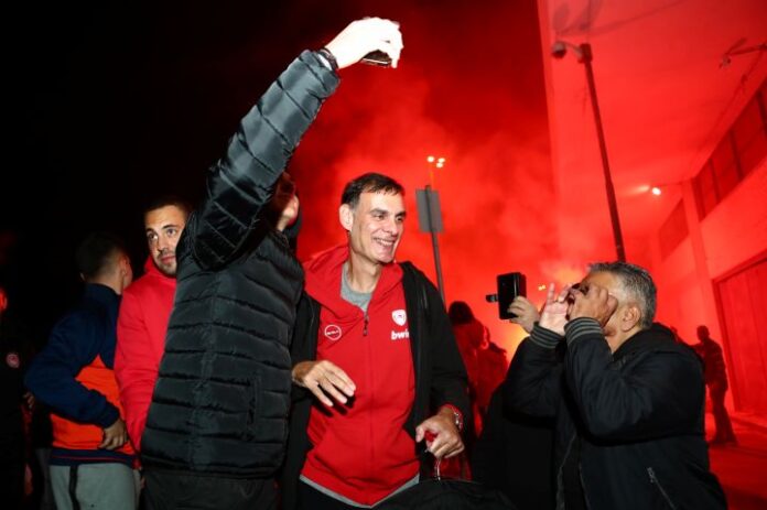 Μπαρτζώκας ΣΕΦ υποδοχή Παναθηναϊκός - Ολυμπιακός