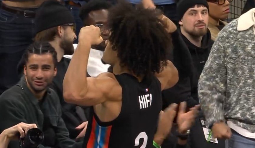 Ναντίρ Χίφι Παρί - Παρτιζάν