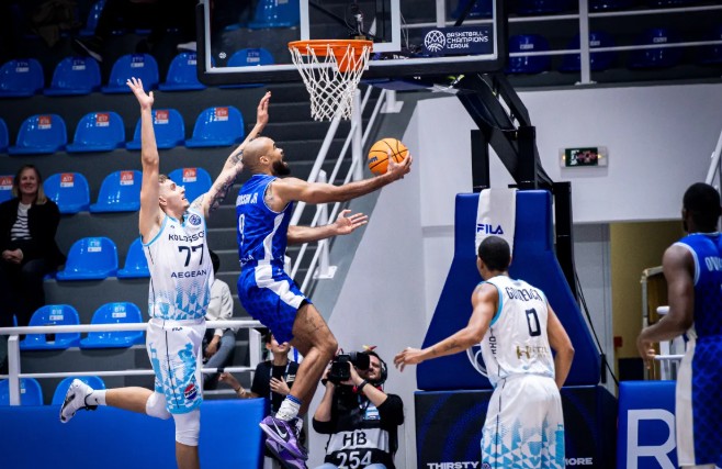 Κολοσσός - Σεν Κεντέν