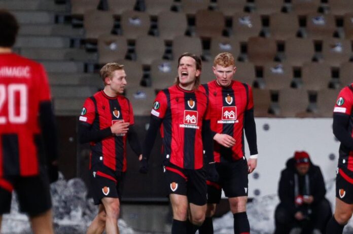 Βίκινγκουρ