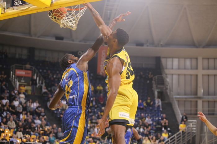 Άρης - Λαύριο