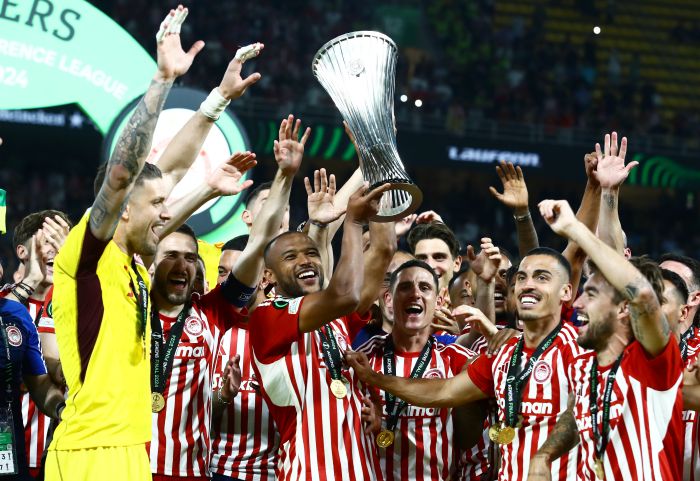 Ελ Κααμπί πανηγυρισμοί Conference League Ολυμπιακός - Φιορεντίνα