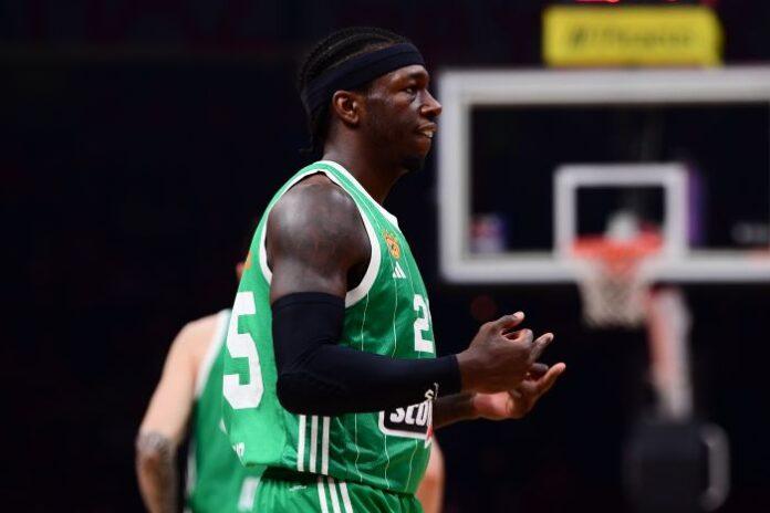 Κέντρικ Ναν χειρονομία ΣΕΦ