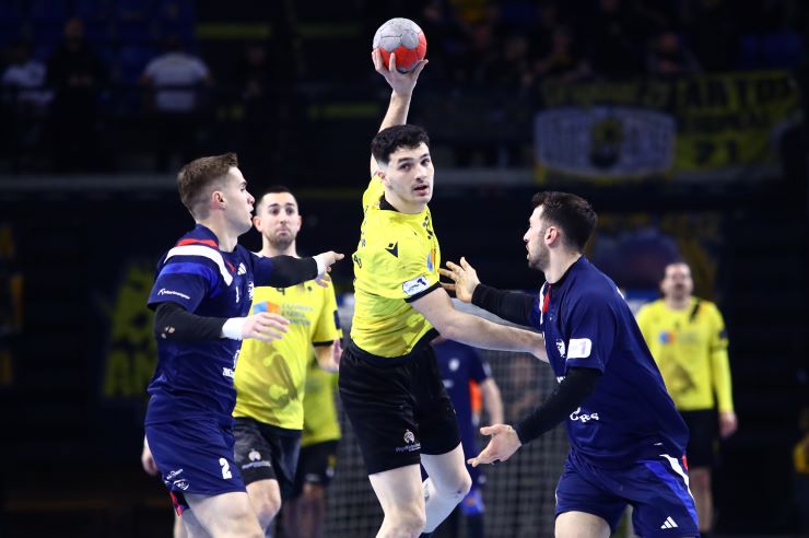 ζαφειράκης αεκ