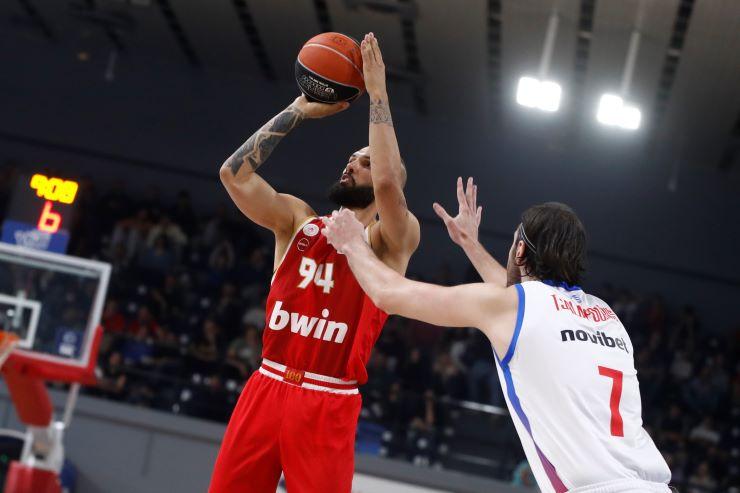 φουρνιέ πανιώνιος ολυμπιακός