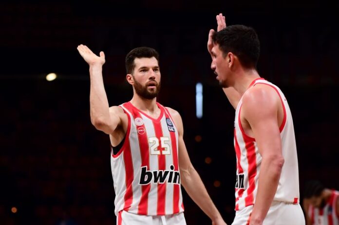 Πίτερς Λαρεντζάκης