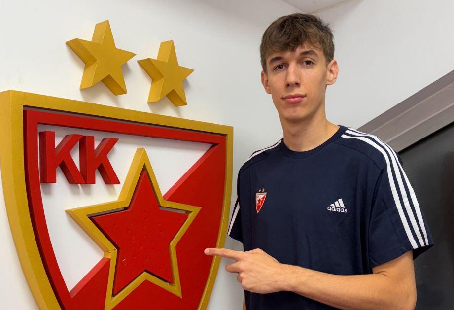 Λάζαρ Στοΐκοβιτς