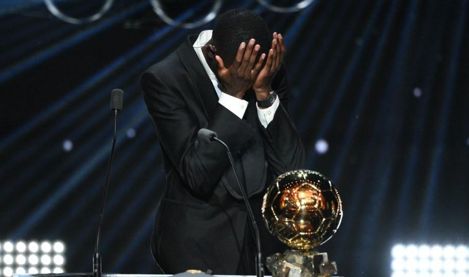 Ντεμπελέ Χρυσή Μπάλα