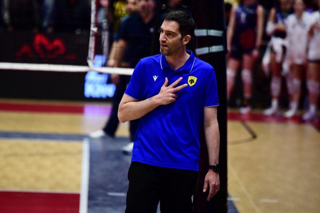 Κώστας Ταμπουρατζής