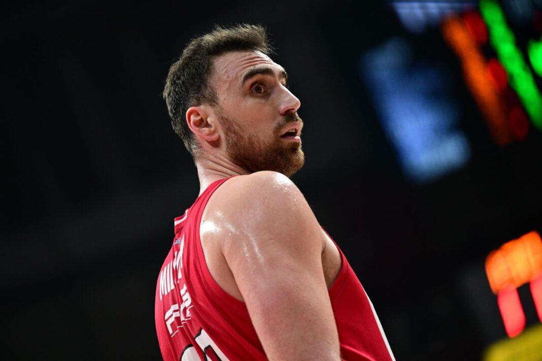 Μιλουτίνοφ