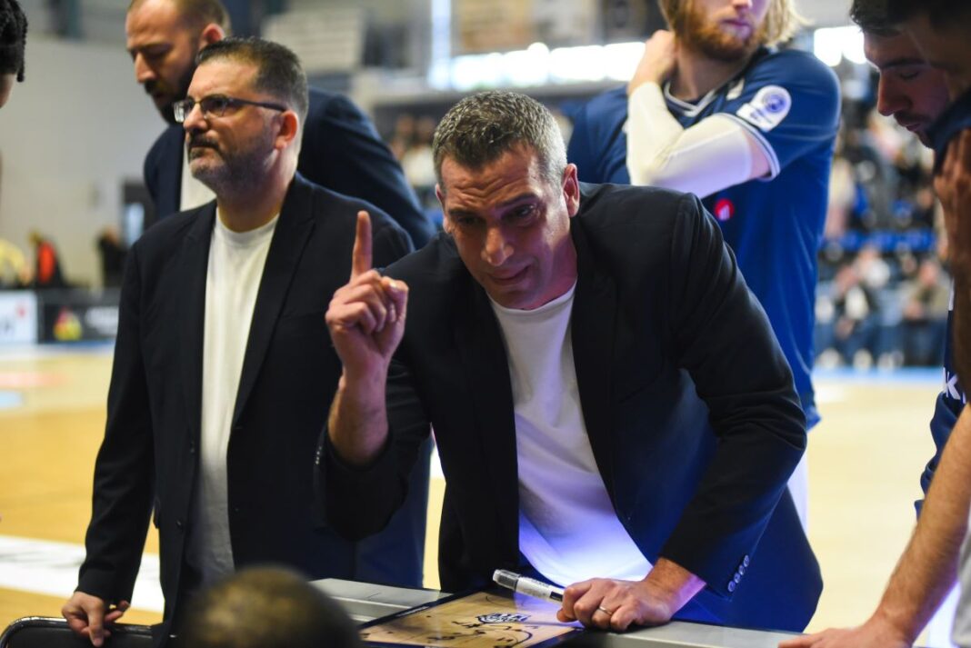 Παπανικολόπουλος