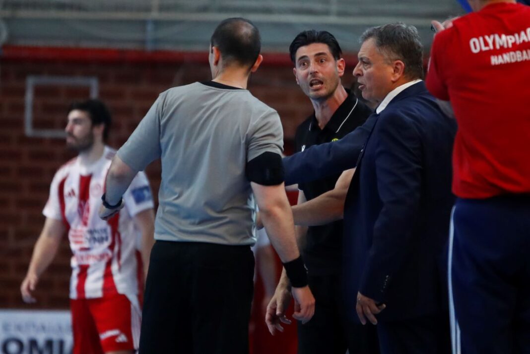 ΑΕΚ Χάντμπολ Αλβανός