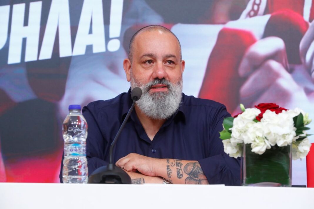 Κώστας Καραπαπάς
