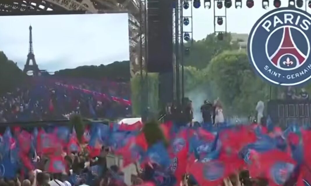 παρι